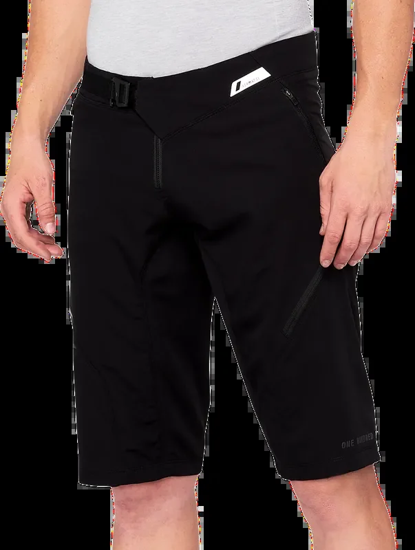 100% Airmatic Shorts – Black – US 34 40021-00003